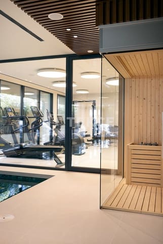 3 sypialnia Mieszkanie na sprzedaż w Centro, Estepona z basenem - 5 000 000 € (Ref: 8965541)