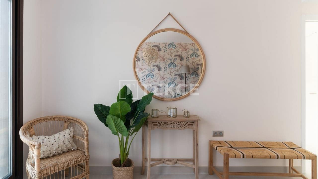 2 soveværelse Lejlighed til salg i Denia med swimmingpool - € 345.000 (Ref: 8965570)