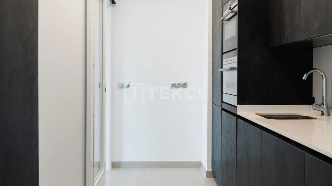 2 soveværelse Lejlighed til salg i Denia med swimmingpool - € 345.000 (Ref: 8965570)