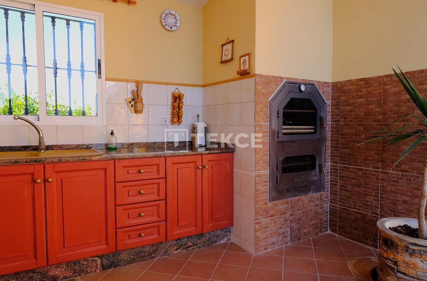 5 chambre Villa/Maison à vendre à Orihuela avec piscine - 675 000 € (Ref: 8965584)