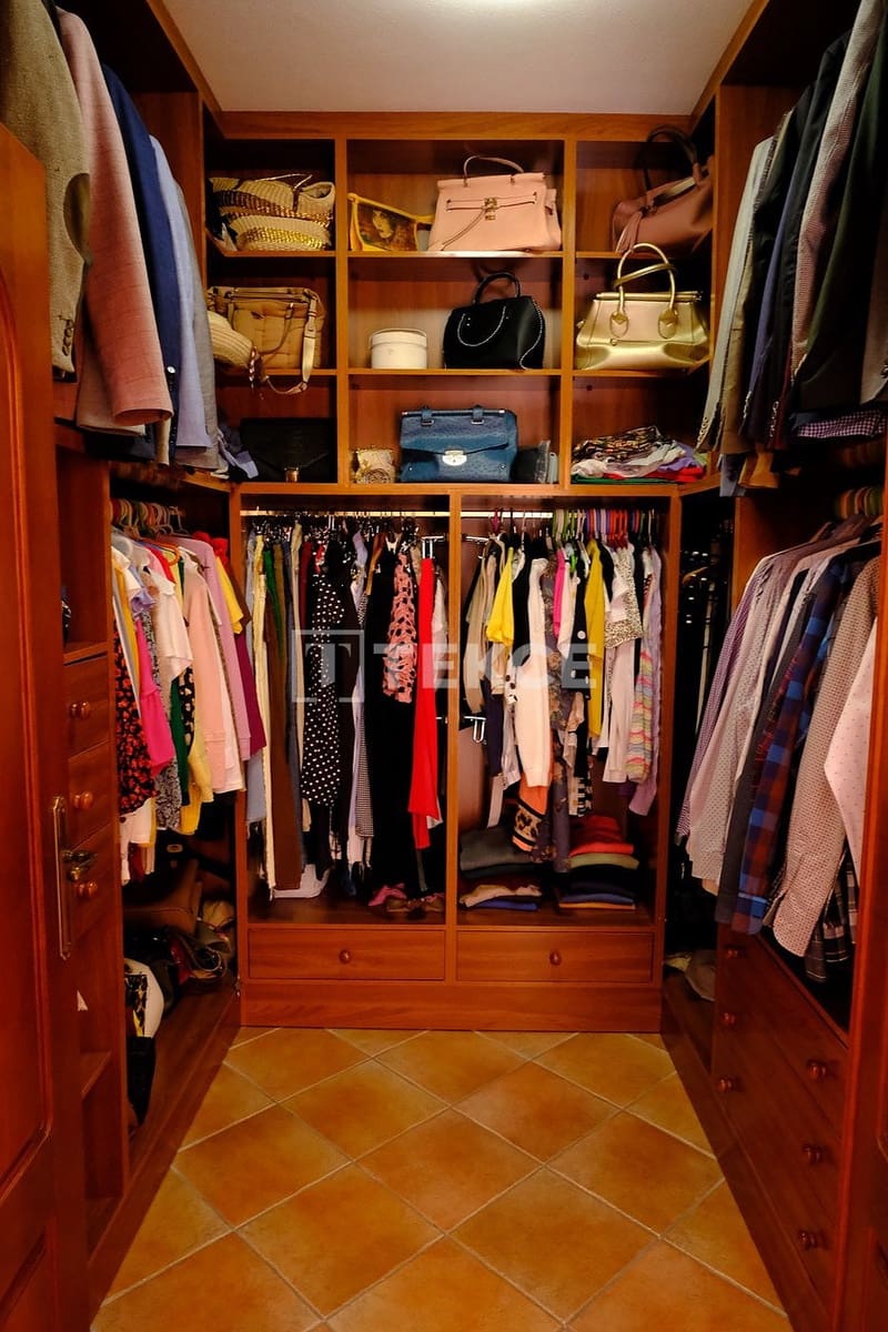 5 chambre Villa/Maison à vendre à Orihuela avec piscine - 675 000 € (Ref: 8965584)