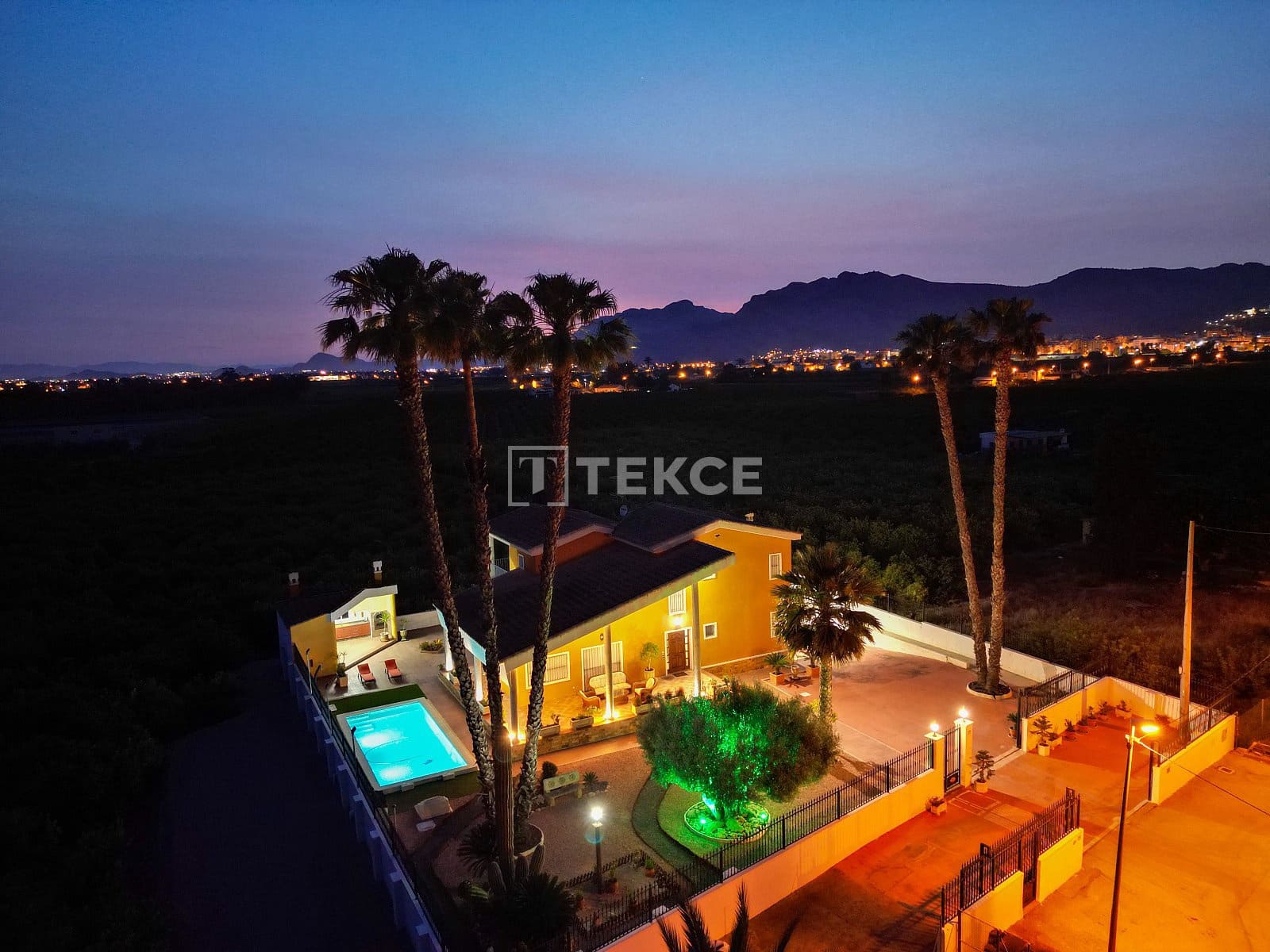 5 chambre Villa/Maison à vendre à Orihuela avec piscine - 675 000 € (Ref: 8965584)