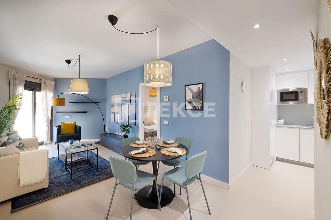 2 slaapkamer Flat te koop in Benajarafe met zwembad - € 361.000 (Ref: 8965592)