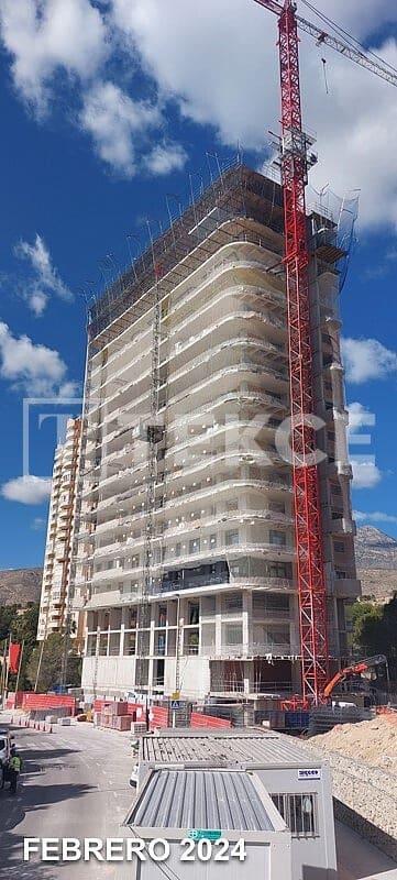 3 soverom Leilighet til salgs i Benidorm med svømmebasseng - € 471 000 (Ref: 8965600)