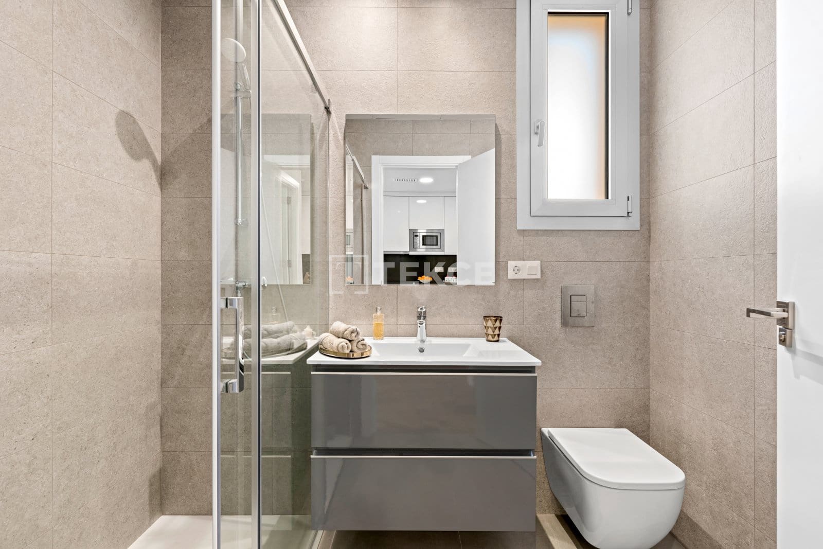 2 slaapkamer Flat te koop in Playa Flamenca met zwembad - € 425.000 (Ref: 8965634)