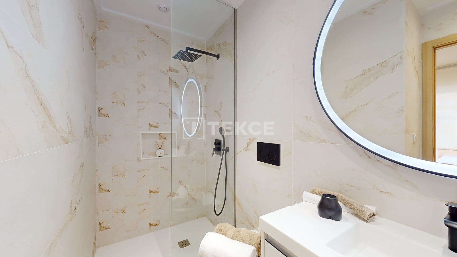 3 sypialnia Mieszkanie na sprzedaż w El Raso z basenem - 300 000 € (Ref: 8965636)