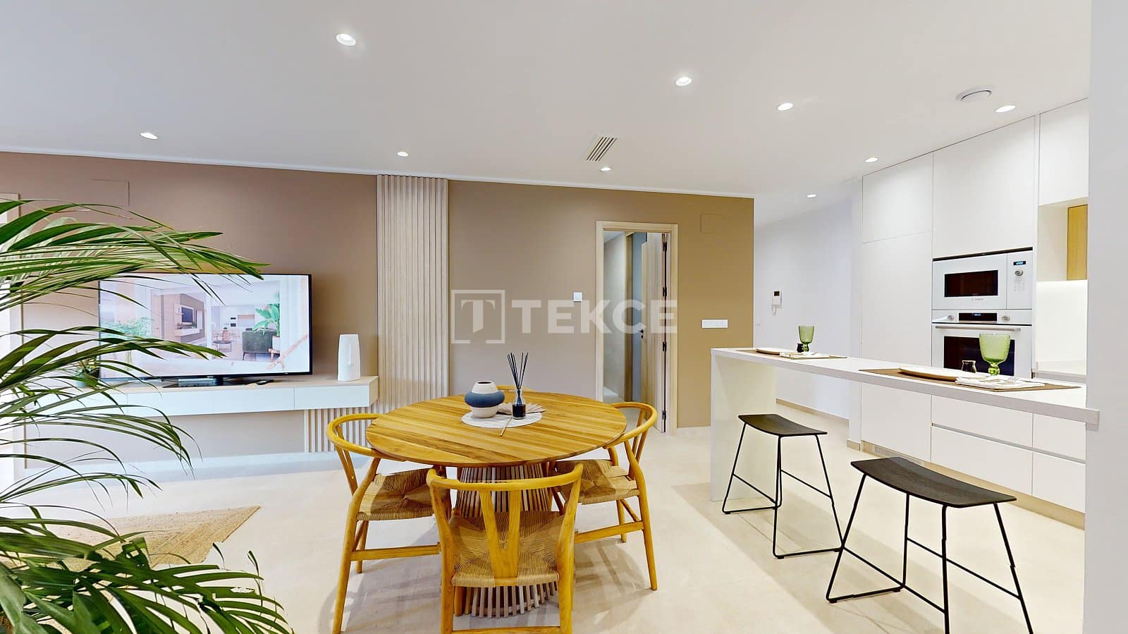 Piso de 3 habitaciones en El Raso en venta con piscina - 345.000 € (Ref: 8965637)