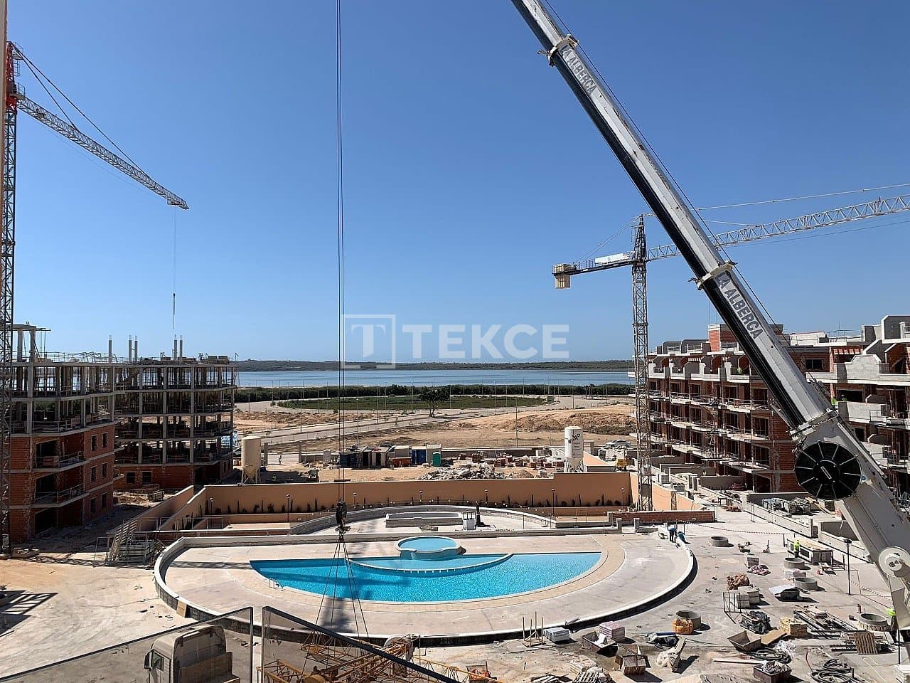 Piso de 3 habitaciones en El Raso en venta con piscina - 345.000 € (Ref: 8965637)