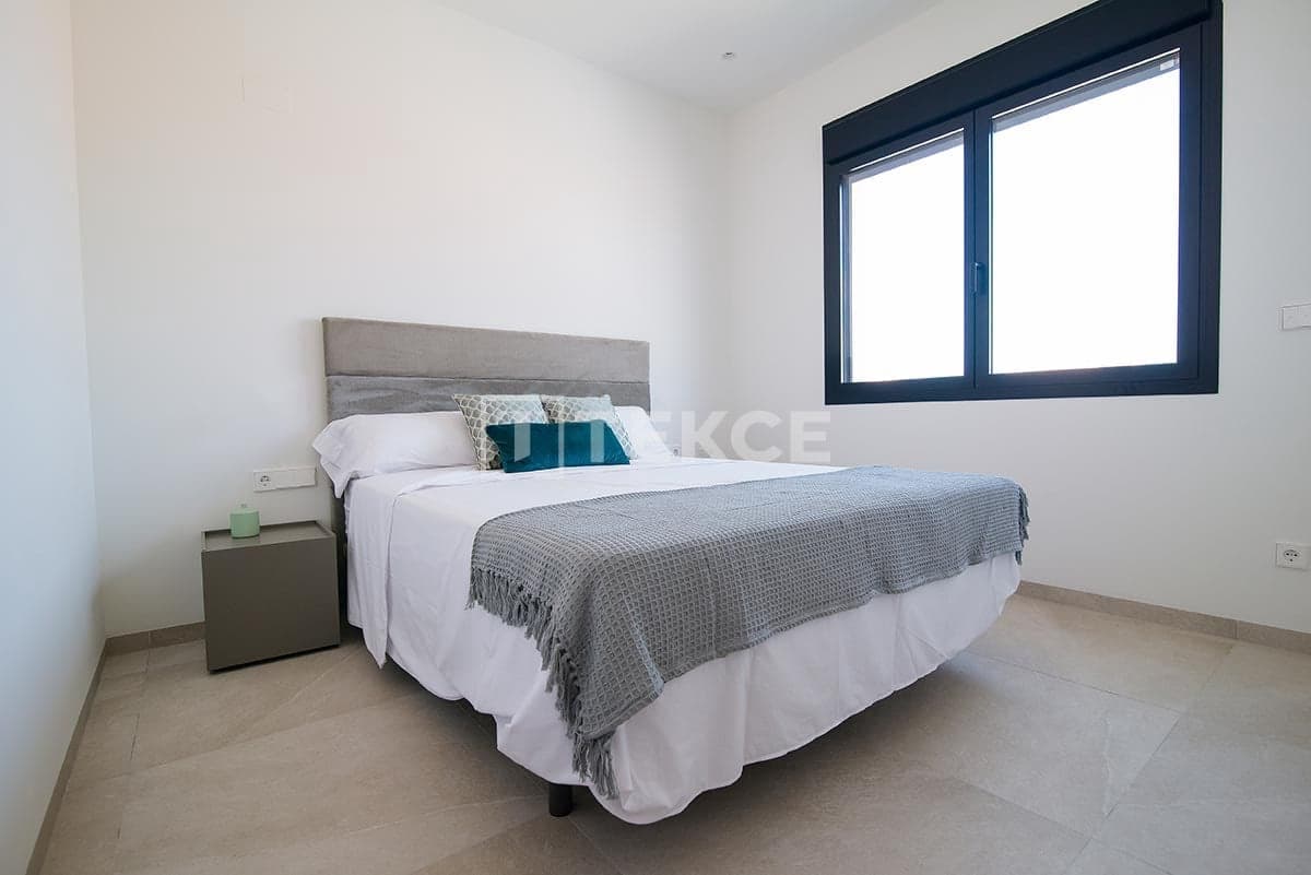 3 bedroom Villa for sale in Los Montesinos with pool - € 499,000 (Ref: 8965660)