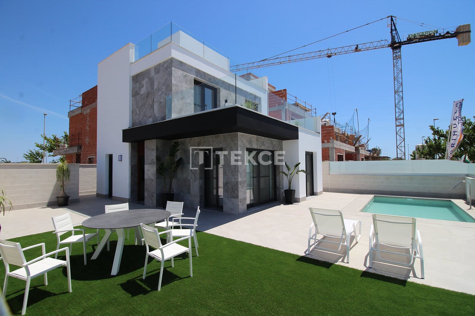 3 slaapkamer Villa te koop in Pilar de la Horadada met zwembad - € 725.000 (Ref: 8965661)