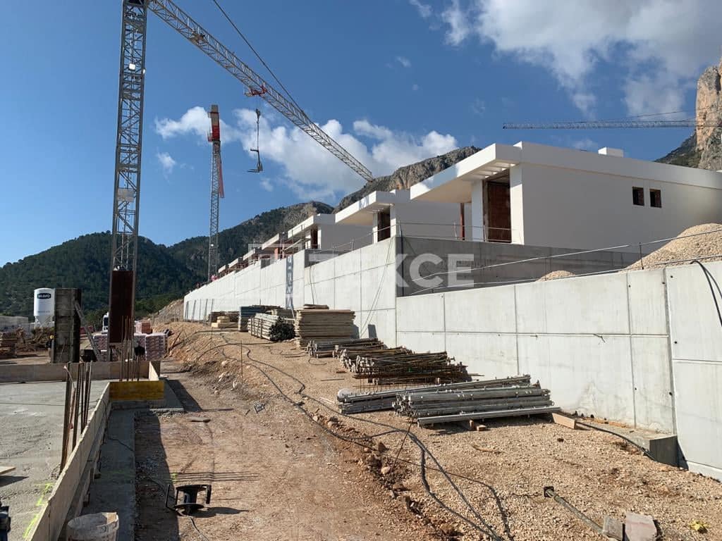 3 chambre Villa/Maison à vendre à Polop avec piscine - 470 000 € (Ref: 8965662)