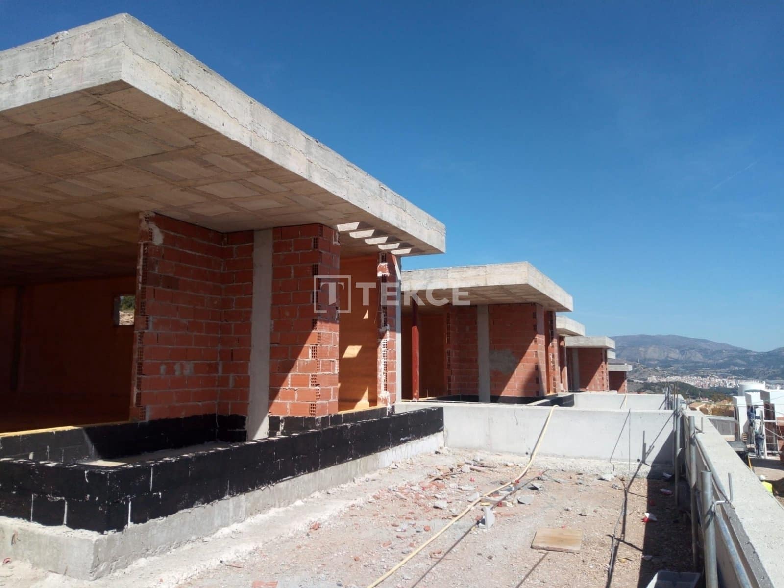 3 chambre Villa/Maison à vendre à Polop avec piscine - 470 000 € (Ref: 8965662)