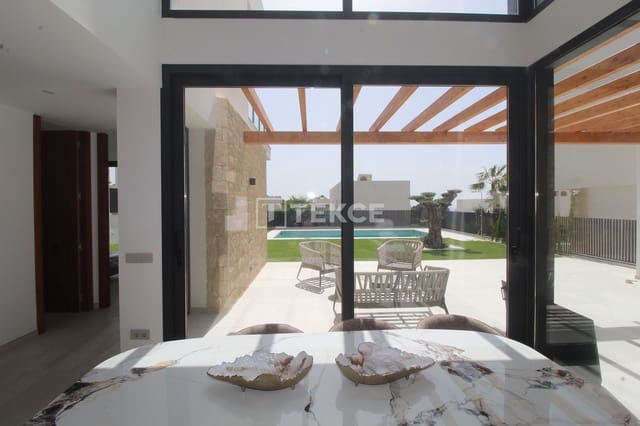 3 sypialnia Willa na sprzedaż w Golf Bahía, Finestrat z basenem - 1 145 000 € (Ref: 8965673)