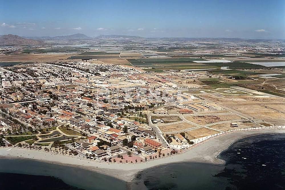 Piso de 2 habitaciones en Los Alcázares en venta con piscina - 279.000 € (Ref: 8965692)