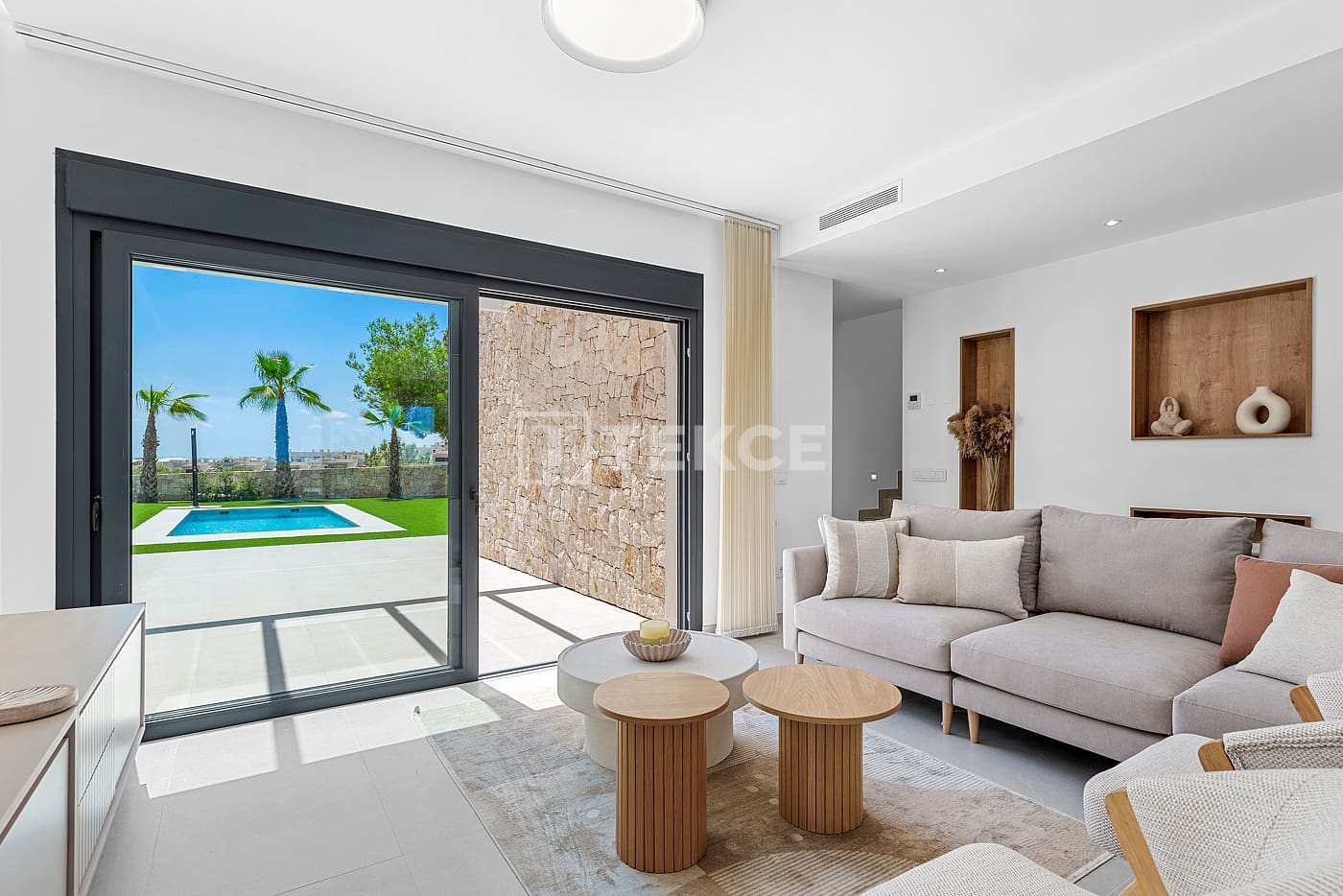 3 slaapkamer Villa te koop in Pinar de Campoverde met zwembad - € 698.000 (Ref: 8965715)