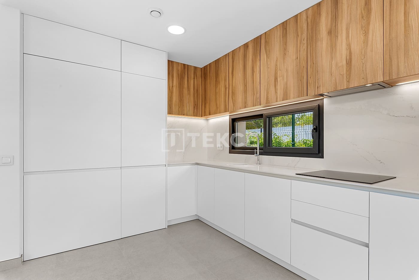 3 slaapkamer Villa te koop in Pinar de Campoverde met zwembad - € 698.000 (Ref: 8965715)