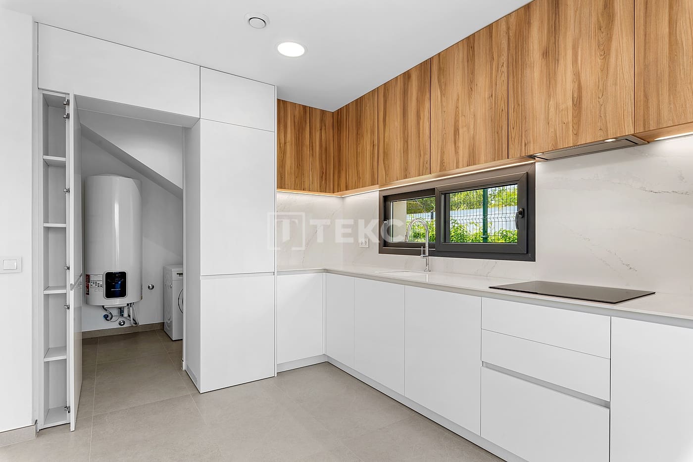 3 slaapkamer Villa te koop in Pinar de Campoverde met zwembad - € 698.000 (Ref: 8965715)