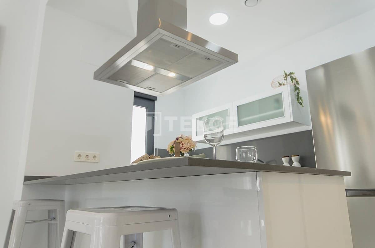 3 bedroom Villa for sale in Bigastro with pool - € 385,000 (Ref: 8965716)