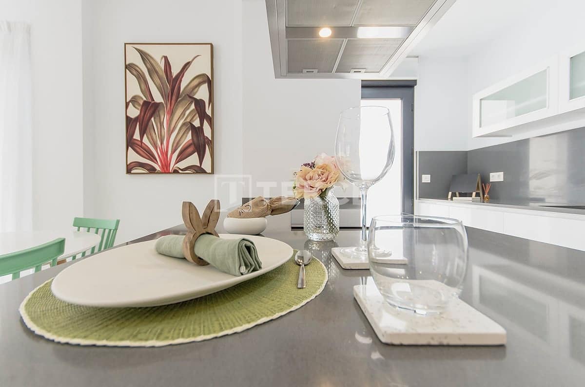 3 bedroom Villa for sale in Bigastro with pool - € 385,000 (Ref: 8965716)