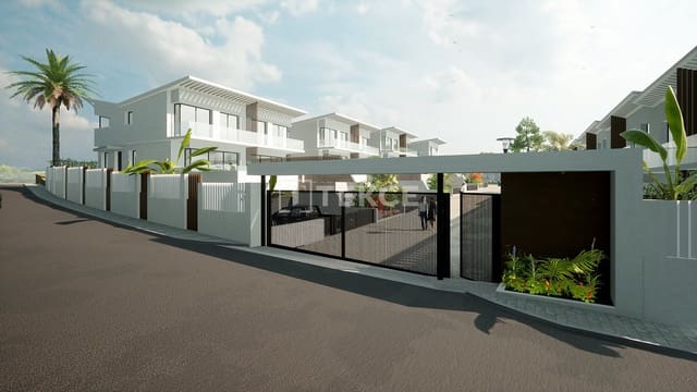 4 slaapkamer Villa te koop in La Cala de Mijas, Mijas met zwembad - € 825.000 (Ref: 8965748)