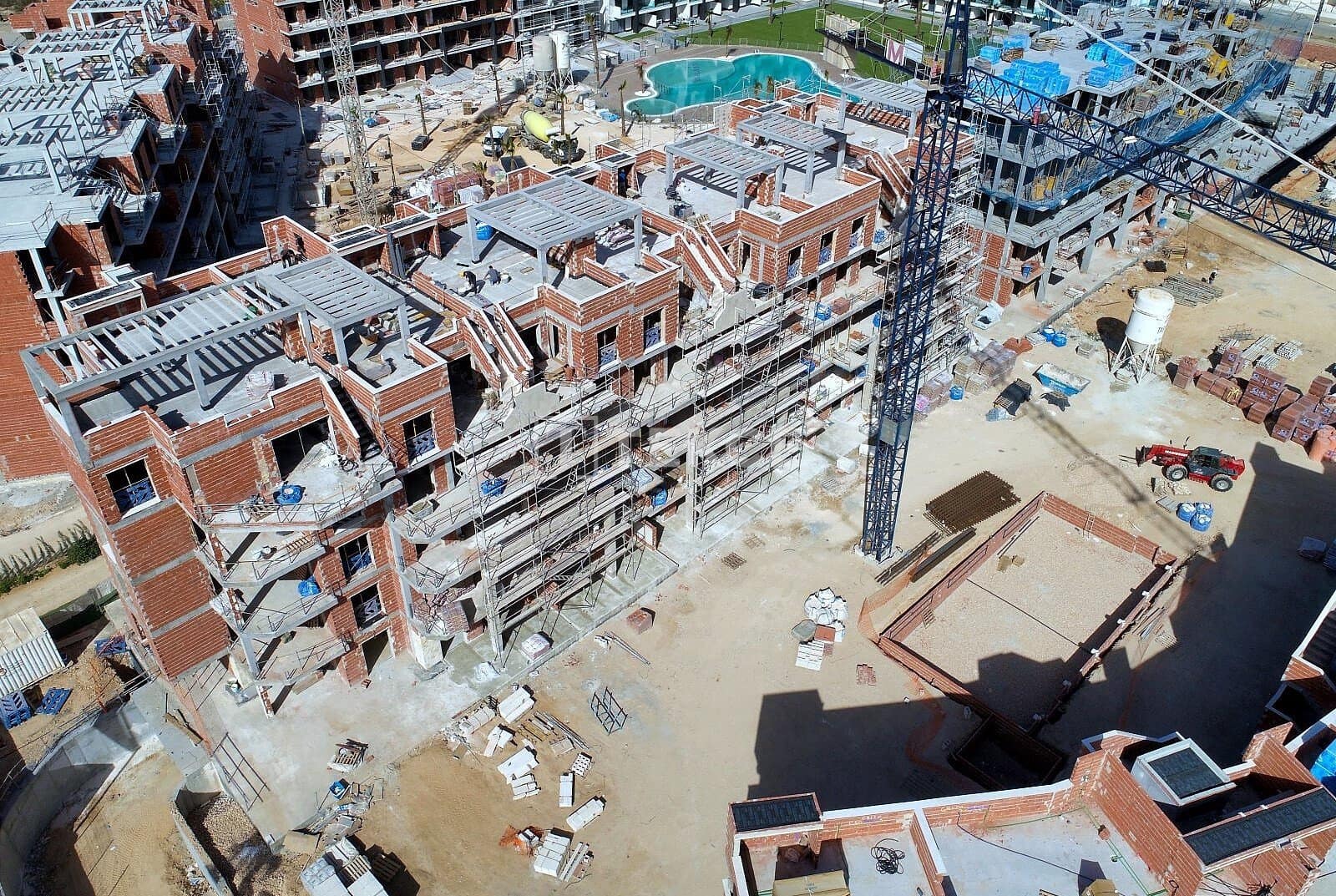 2 bedroom Flat for sale in El Raso with pool - € 294,000 (Ref: 8965761)