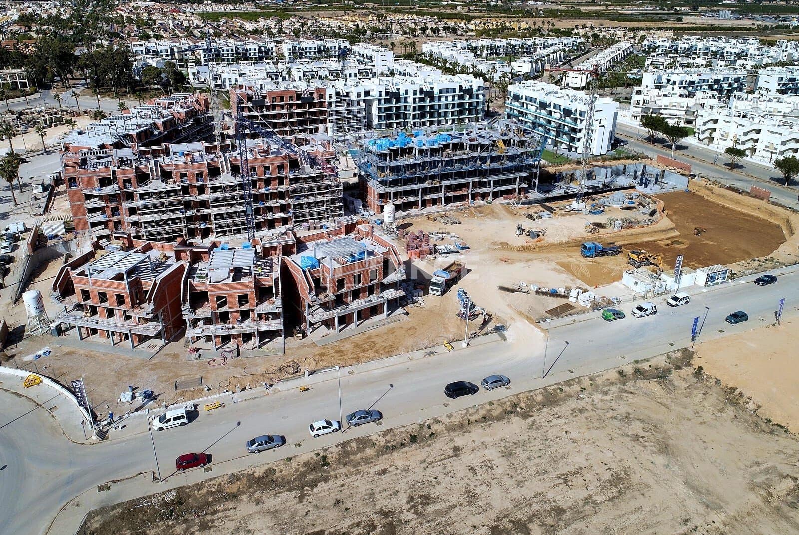 2 bedroom Flat for sale in El Raso with pool - € 294,000 (Ref: 8965761)