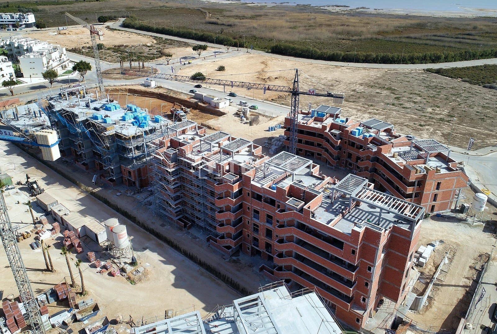 2 bedroom Flat for sale in El Raso with pool - € 294,000 (Ref: 8965761)