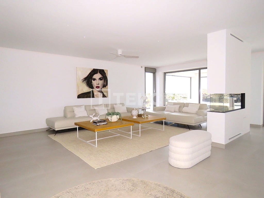 4 chambre Villa/Maison à vendre à Ciudad Quesada avec piscine - 1 800 000 € (Ref: 8965776)