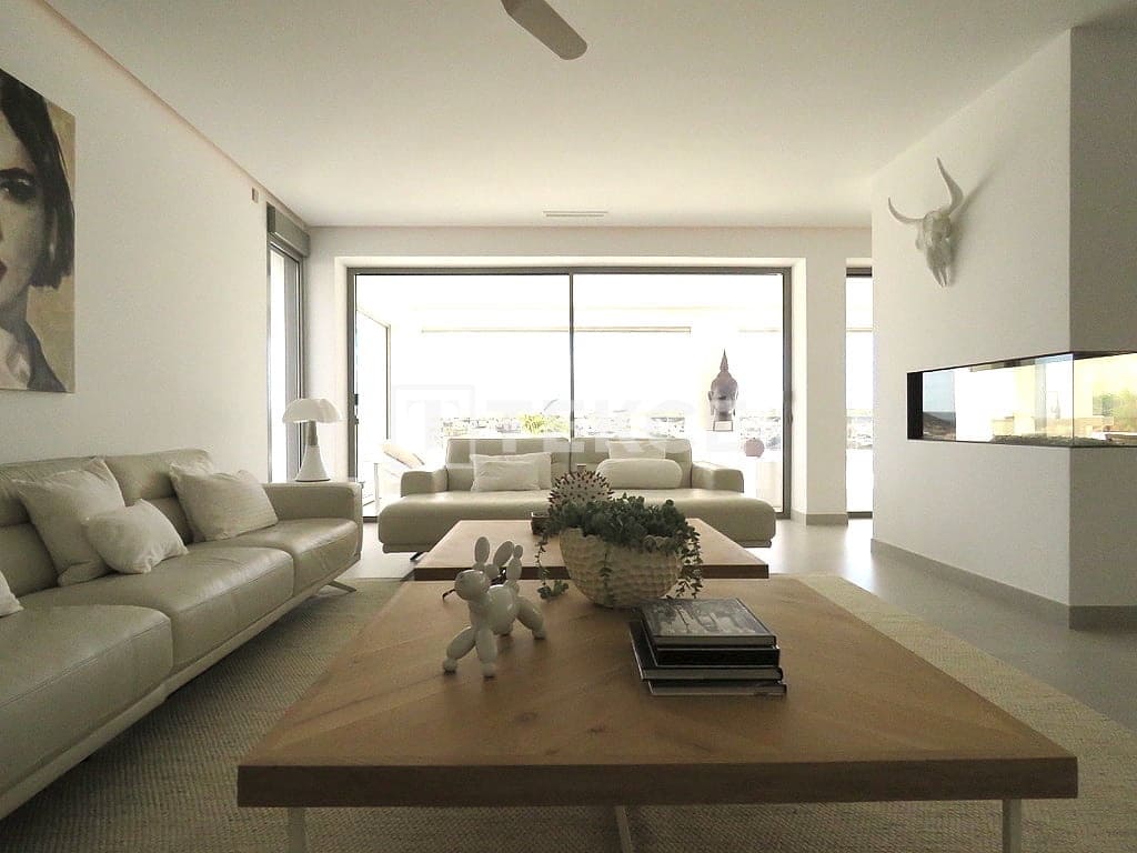 4 chambre Villa/Maison à vendre à Ciudad Quesada avec piscine - 1 800 000 € (Ref: 8965776)