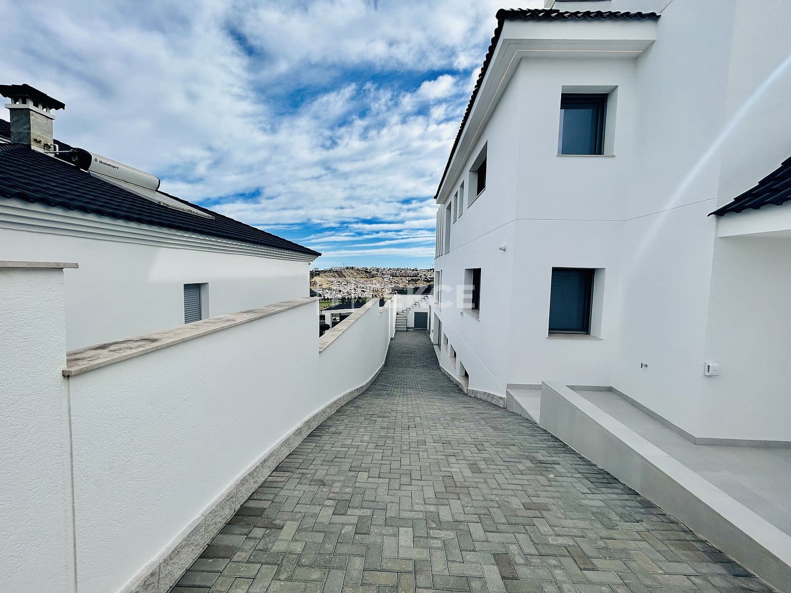 4 chambre Villa/Maison à vendre à Ciudad Quesada avec piscine - 1 800 000 € (Ref: 8965776)