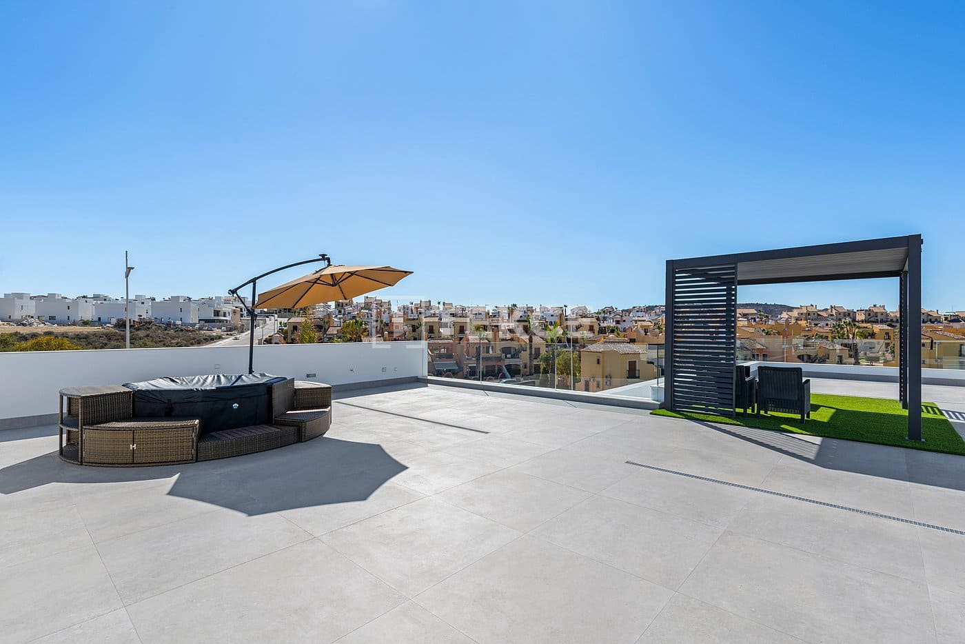 3 sypialnia Willa na sprzedaż w Algorfa z basenem - 670 000 € (Ref: 8965777)