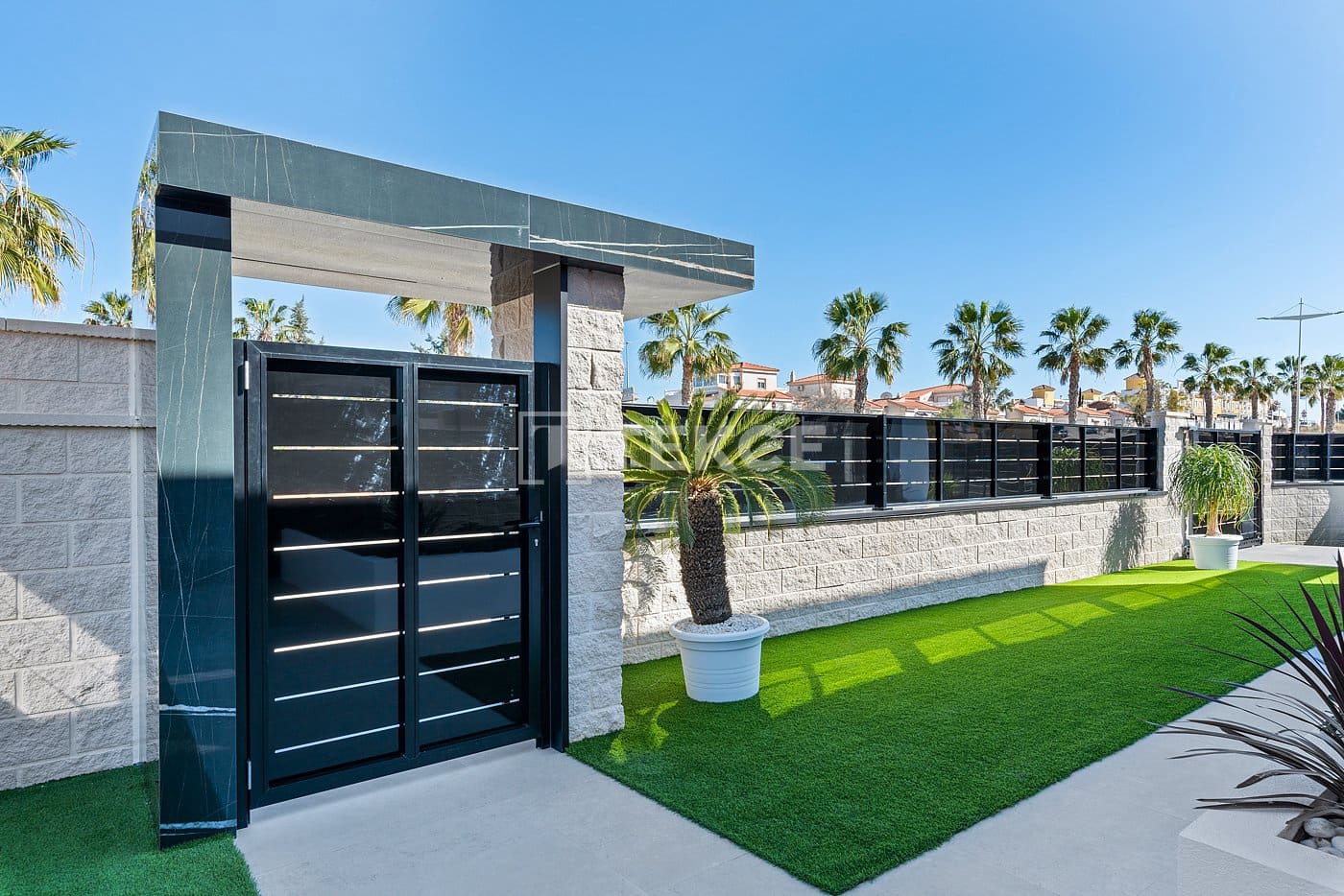 3 sypialnia Willa na sprzedaż w Algorfa z basenem - 670 000 € (Ref: 8965777)