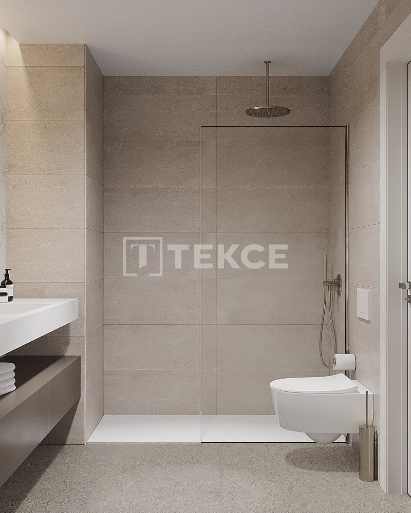 2 sypialnia Mieszkanie na sprzedaż w El Paraiso z basenem - 691 000 € (Ref: 8965817)