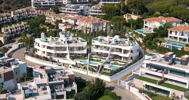 3 slaapkamer Flat te koop in Cabopino, Marbella met zwembad - € 1.750.000 (Ref: 8965832)