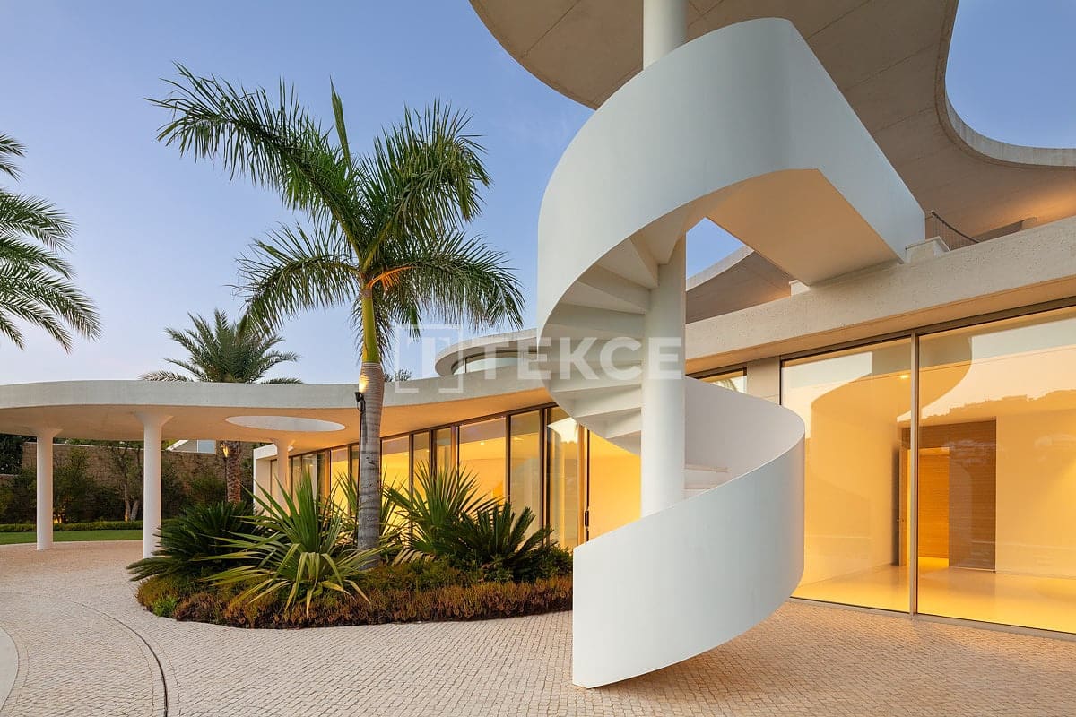 4 sypialnia Willa na sprzedaż w Casares z basenem - 6 500 000 € (Ref: 8965834)