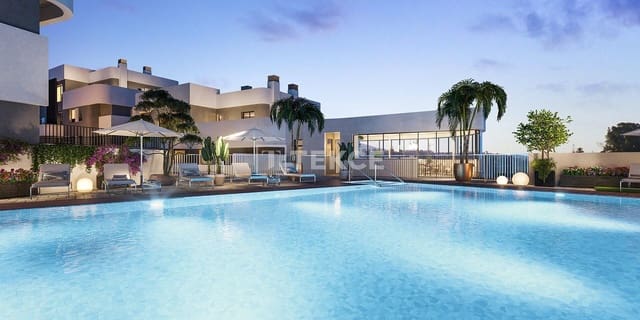 2 soveværelse Lejlighed til salg i Río Real, Marbella med swimmingpool - € 590.000 (Ref: 8965852)