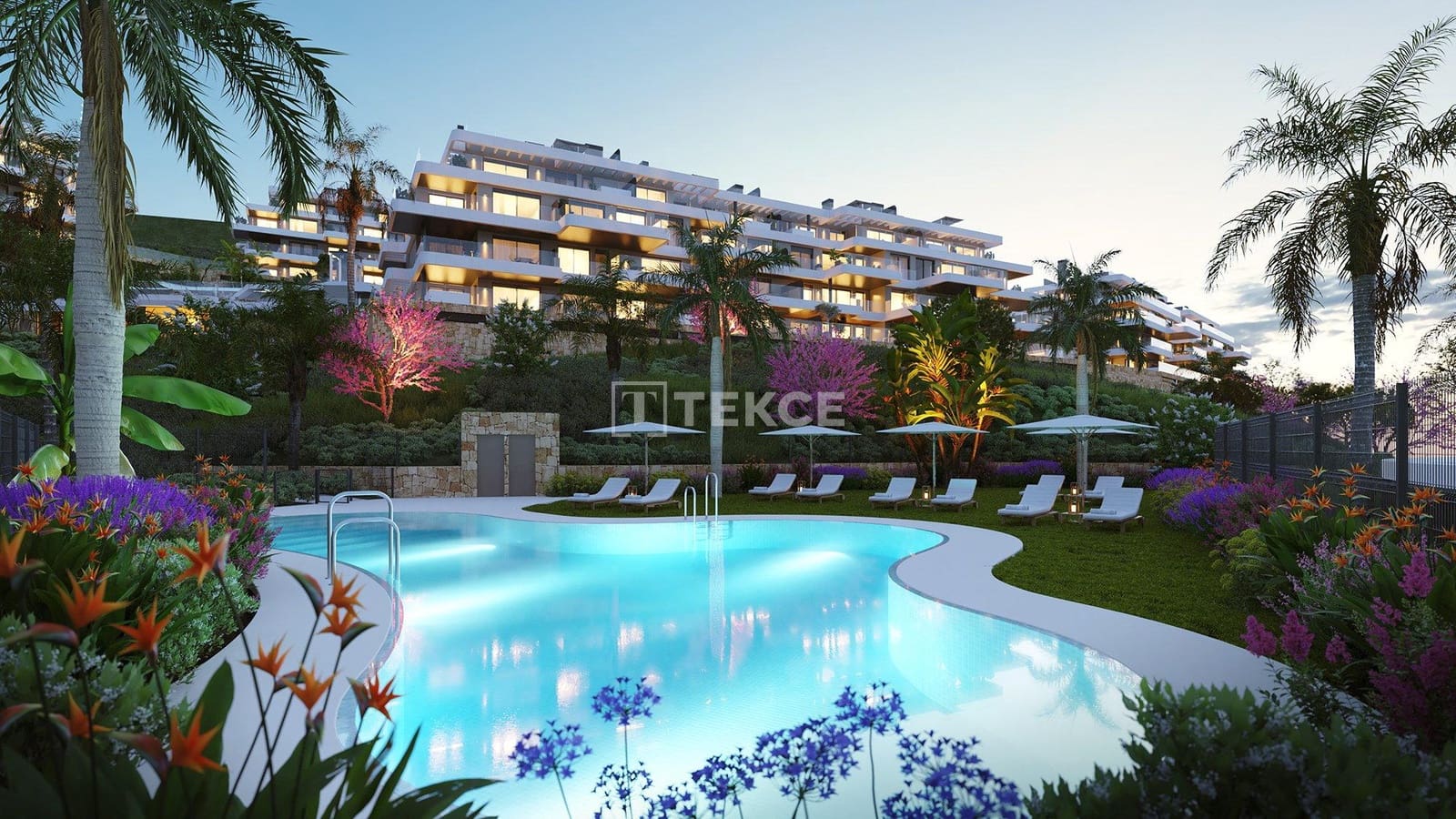 3 bedroom Flat for sale in La Cala de Mijas with pool - € 690,000 (Ref: 8965879)