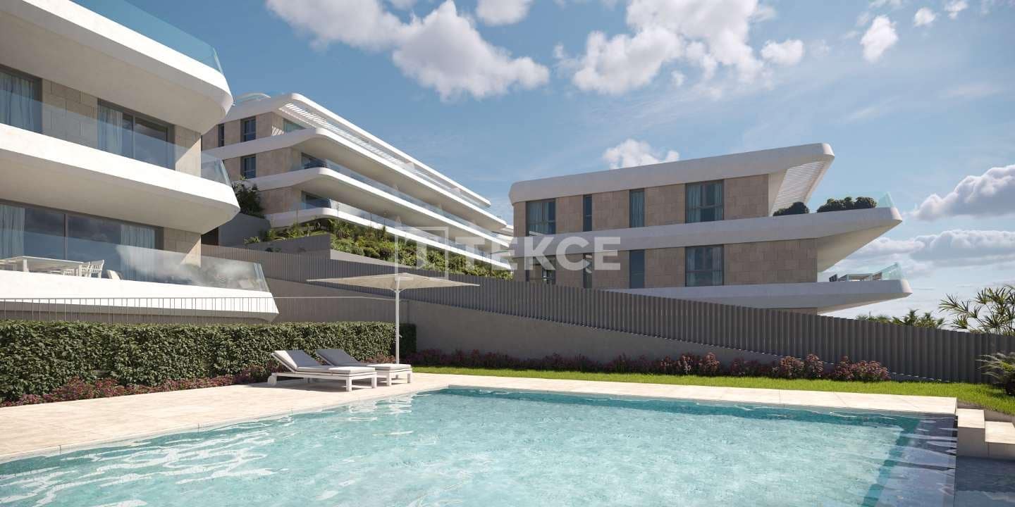 3 slaapkamer Flat te koop in Estepona met zwembad - € 813.000 (Ref: 8965888)