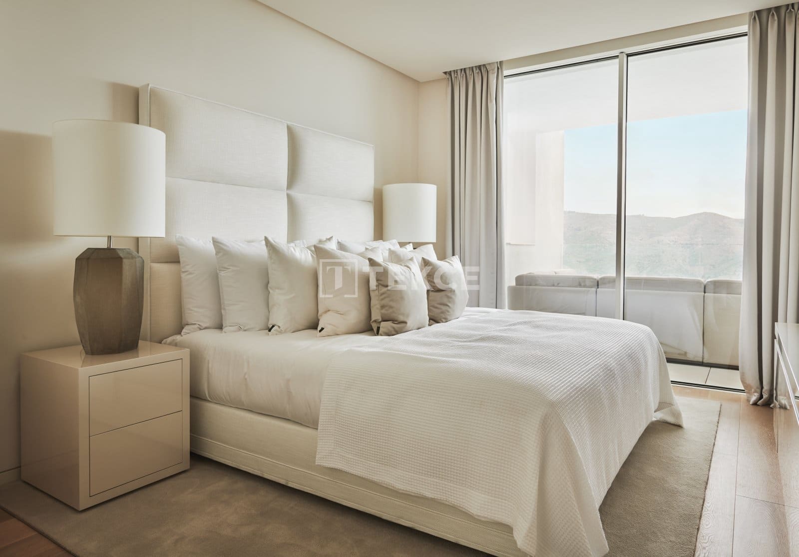 2 bedroom Flat for sale in Ojen with pool - € 795,000 (Ref: 8965927)