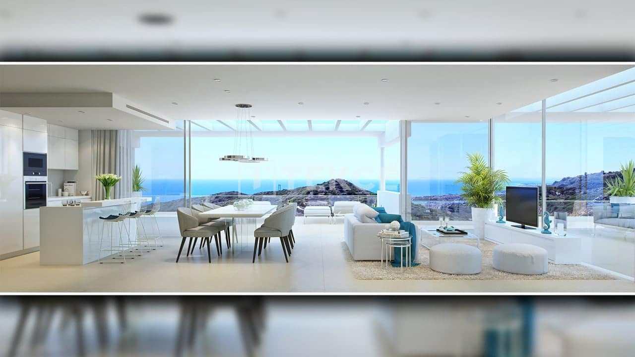 2 bedroom Flat for sale in Ojen with pool - € 795,000 (Ref: 8965927)