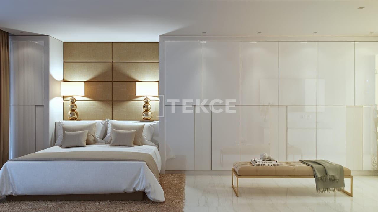 2 bedroom Flat for sale in Ojen with pool - € 795,000 (Ref: 8965927)