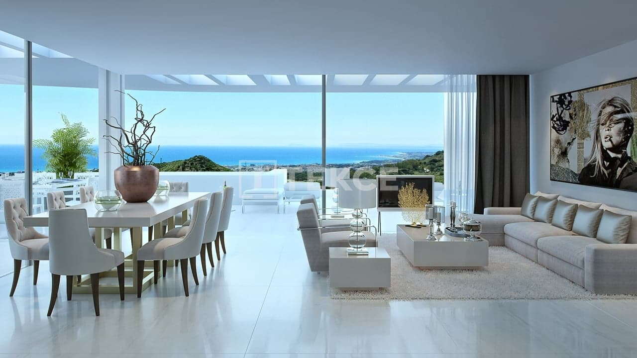 2 bedroom Flat for sale in Ojen with pool - € 795,000 (Ref: 8965927)