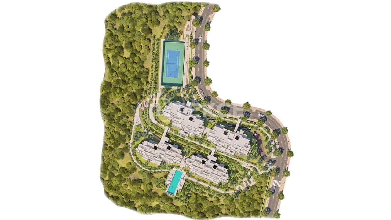 2 bedroom Flat for sale in Ojen with pool - € 795,000 (Ref: 8965927)