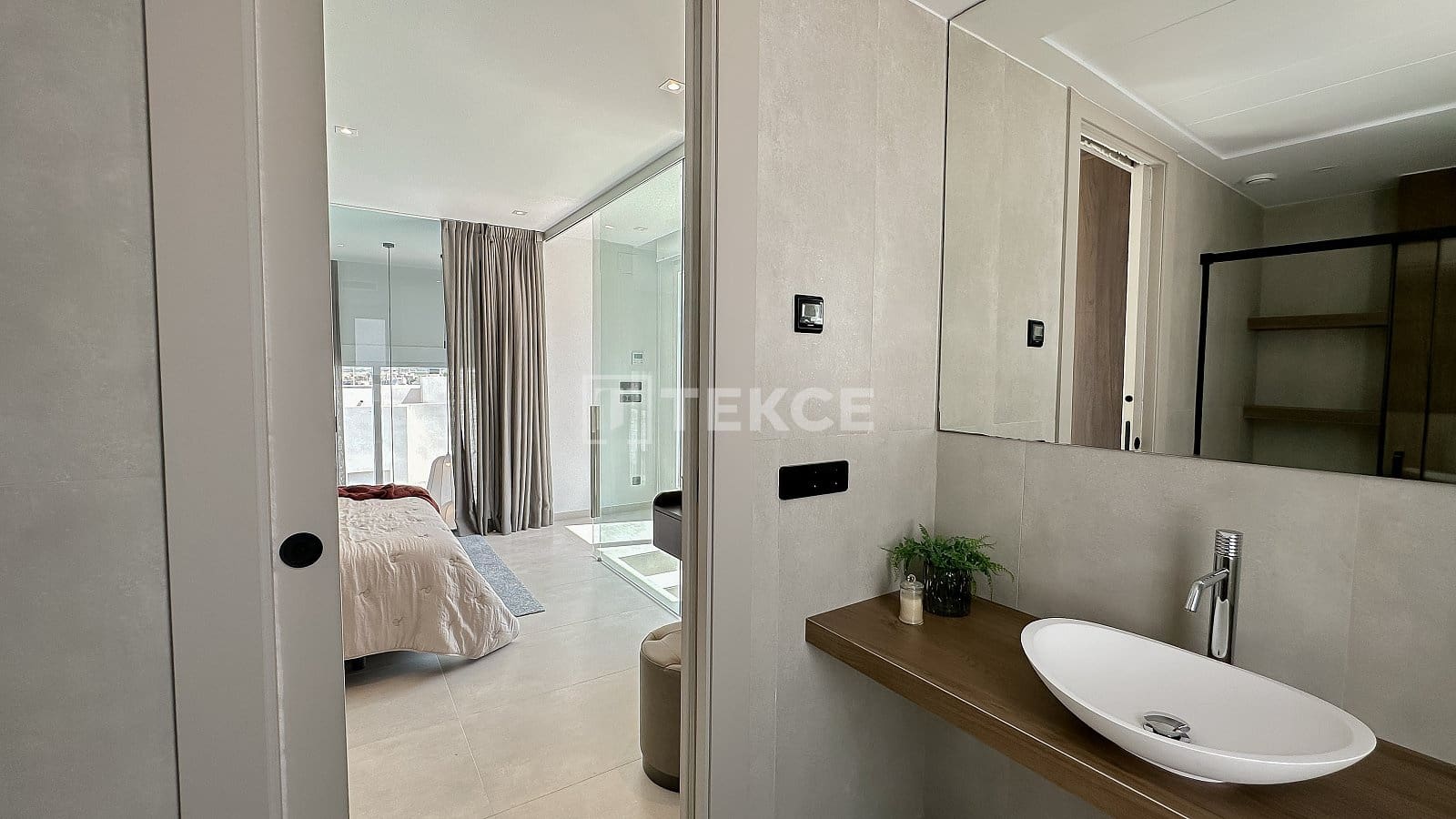 3 bedroom Villa for sale in Algorfa with pool - € 465,000 (Ref: 8965933)