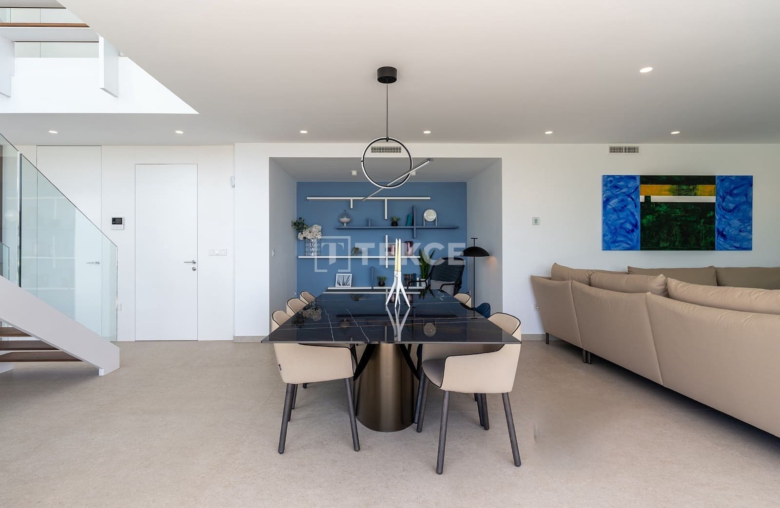 4 bedroom Villa for sale in Altea with pool - € 2,135,000 (Ref: 8965941)