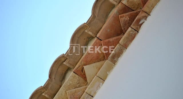 5 slaapkamer Villa te koop in San Fulgencio met zwembad - € 598.000 (Ref: 8965956)