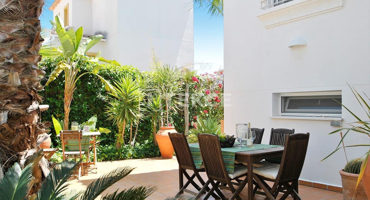 5 slaapkamer Villa te koop in San Fulgencio met zwembad - € 598.000 (Ref: 8965956)