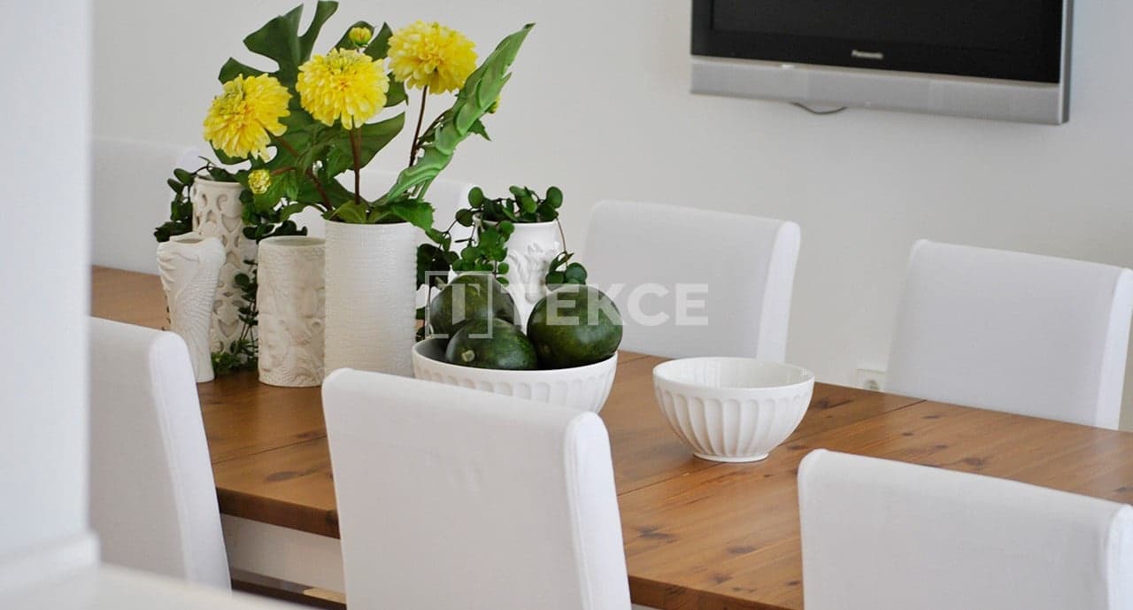 5 slaapkamer Villa te koop in San Fulgencio met zwembad - € 598.000 (Ref: 8965956)