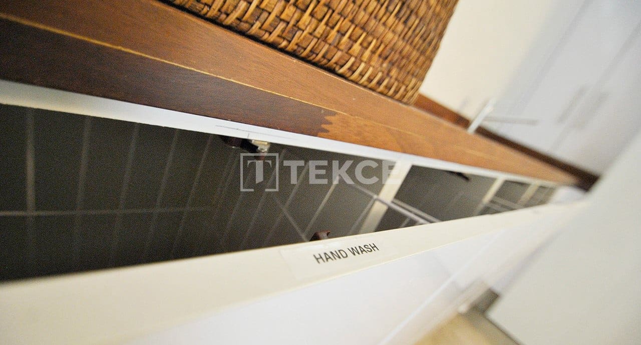 5 slaapkamer Villa te koop in San Fulgencio met zwembad - € 598.000 (Ref: 8965956)