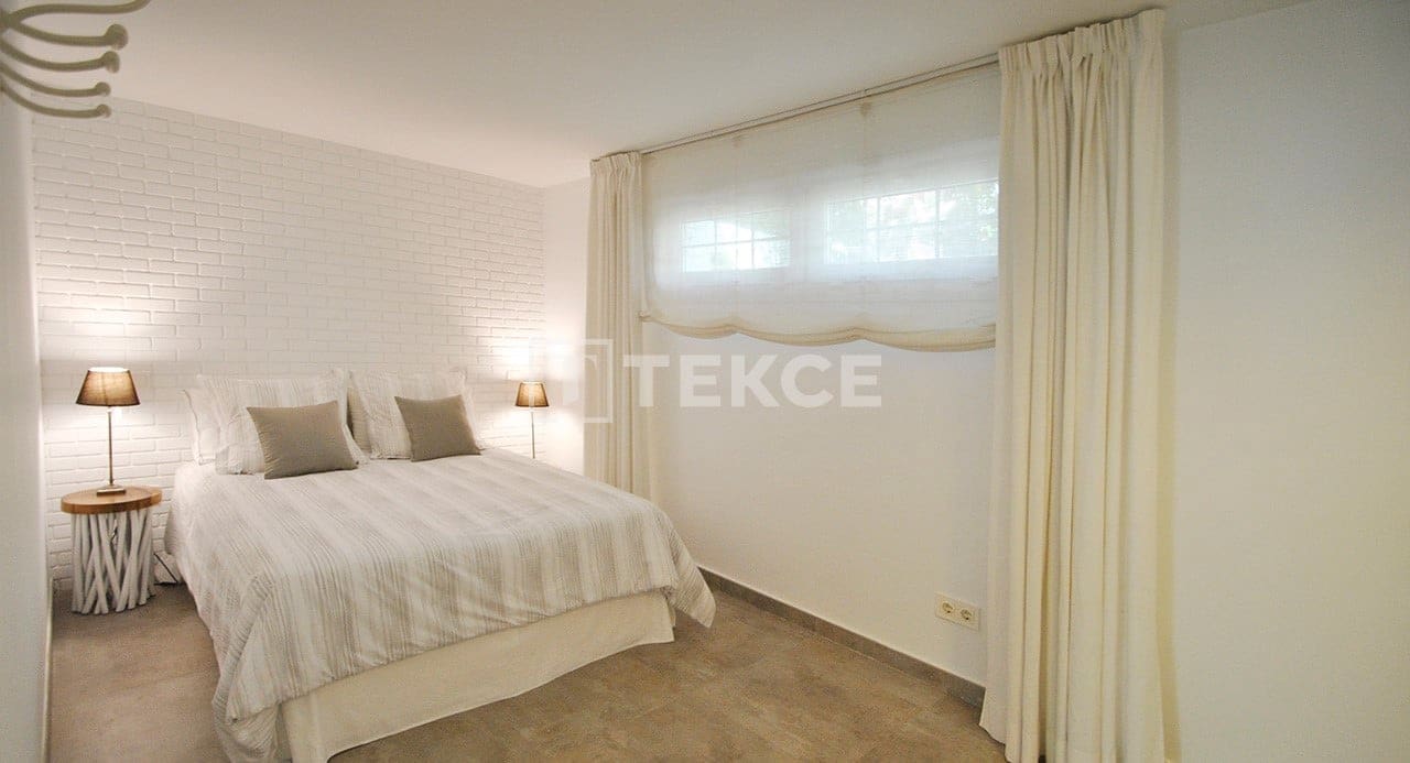 5 slaapkamer Villa te koop in San Fulgencio met zwembad - € 598.000 (Ref: 8965956)